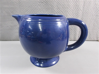 VINTAGE FIESTAWARE ICE LIP COBALT PITCHER