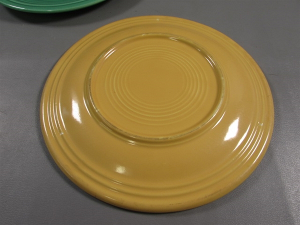 9.5 FIESTAWARE DINNER PLATES