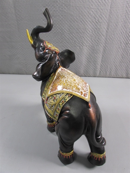 PARADE ELEPHANT STATUE - RESIN