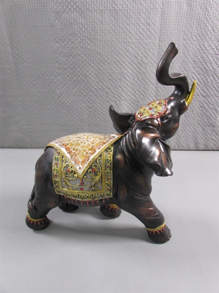 PARADE ELEPHANT STATUE - RESIN