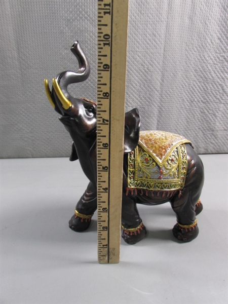 PARADE ELEPHANT STATUE - RESIN