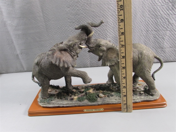 ELEPHANTS ON WOOD BASE STATUE - RESIN