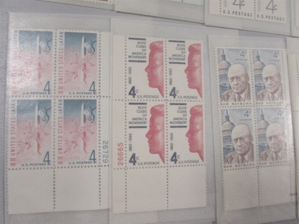 4 CENT US POSTAGE STAMP BLOCKS IN GLASSINE ENVELOPES-UNUSED