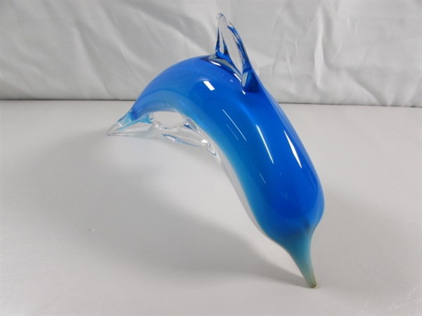 HAND BLOWN GLASS DOLPHIN STATUE