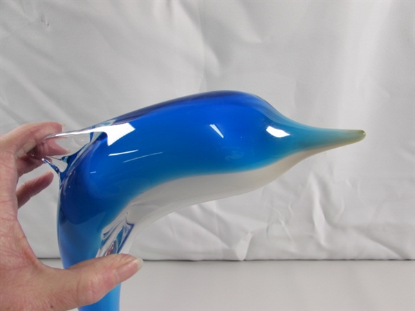 HAND BLOWN GLASS DOLPHIN STATUE