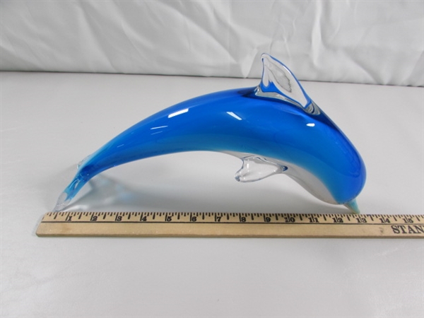 HAND BLOWN GLASS DOLPHIN STATUE