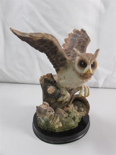 CARVED IRONWOOD & RESIN OWL STATUES