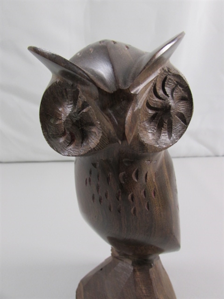 CARVED IRONWOOD & RESIN OWL STATUES