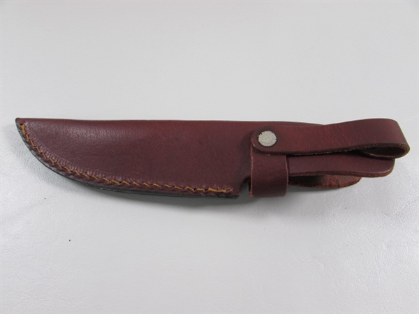 NEW - MARBLES HORN HANDLE KNIFE W/TOOLED LEATHER SHEATH