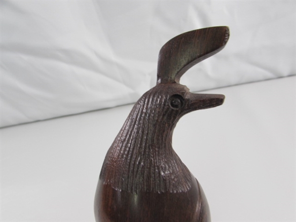 IRONWOOD QUAIL CARVING SCULPTURE