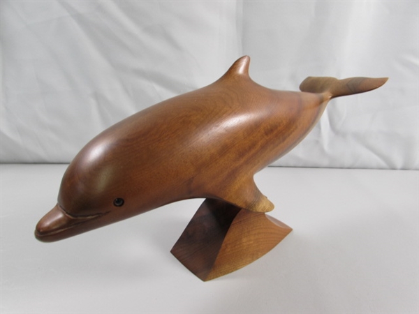 MYRTLEWOOD CARVED DOLPHIN ON PIN STAND