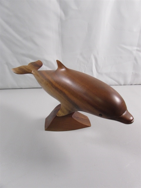 MYRTLEWOOD CARVED DOLPHIN ON PIN STAND