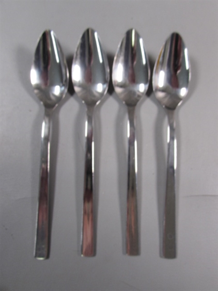 STAINLESS STEEL FLATWARE