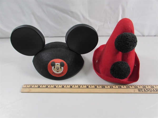 FELT MICKEY HAT W/EARS & FRENCH CLOWN HAT