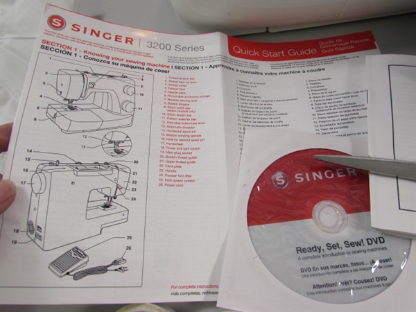 SINGER SIMPLE SEWING MACHINE & SEWING NOTIONS & SUPPLIES