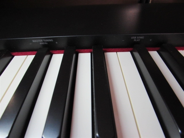 ROLAND FP-30 DIGITAL PIANO W/BENCH & STAND