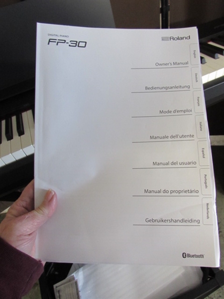 ROLAND FP-30 DIGITAL PIANO W/BENCH & STAND