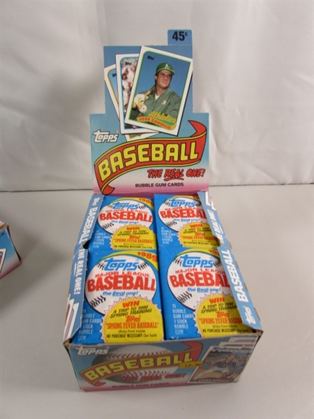 2 NOS BOXES OF TOPPS UNOPENED BASEBALL/GUM PACKS