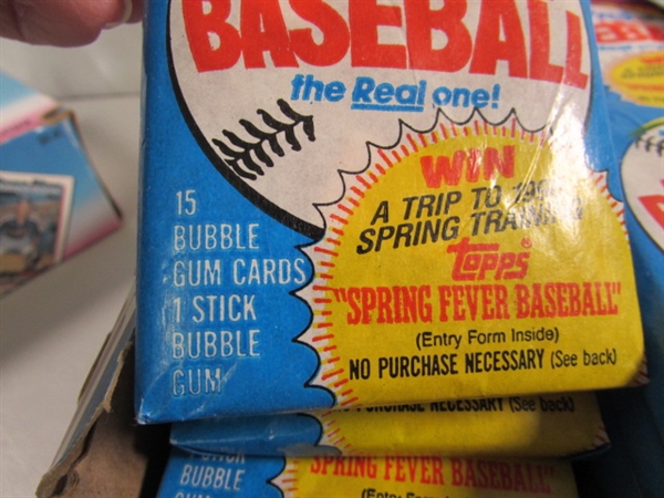 2 NOS BOXES OF TOPPS UNOPENED BASEBALL/GUM PACKS