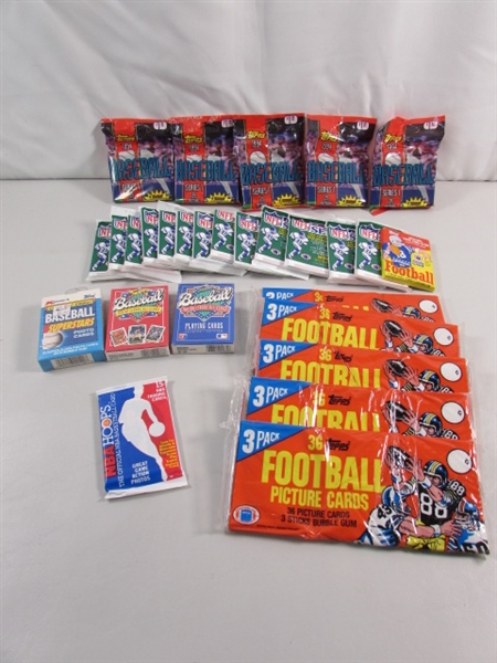 ASSORTED NEW PACKS OF SPORTS CARDS