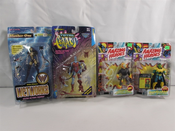 MCFARLANE & MARVEL FIGURES