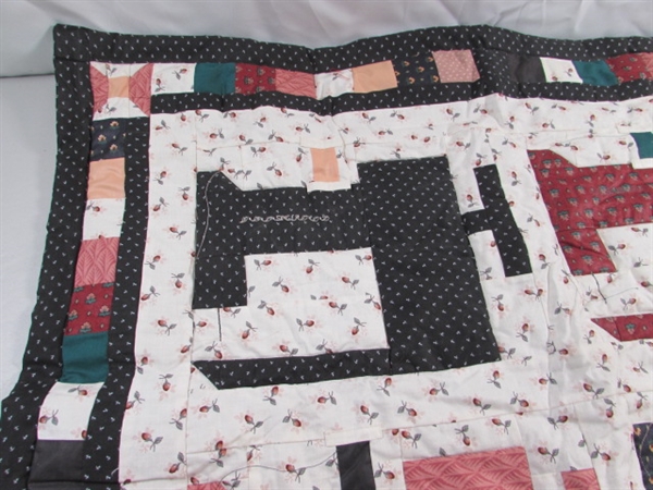 SMALL SINGER SEWING MACHINE WALL QUILT