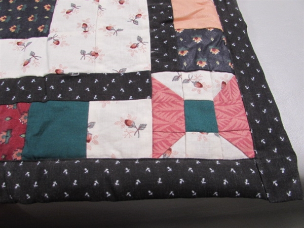 SMALL SINGER SEWING MACHINE WALL QUILT