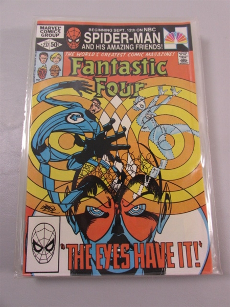 VINTAGE FANTASTIC FOUR COMIC BOOKS