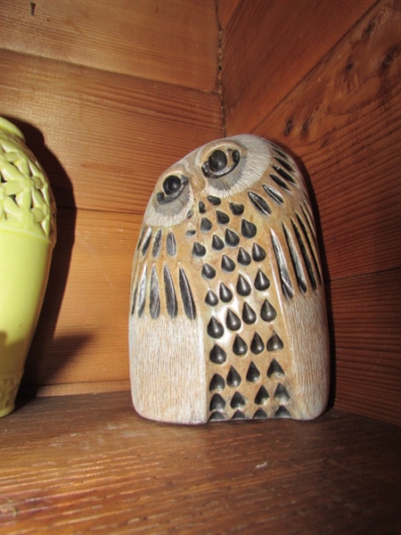 CARVED STONE OWL, CANDLES, BASKETS, DECOR