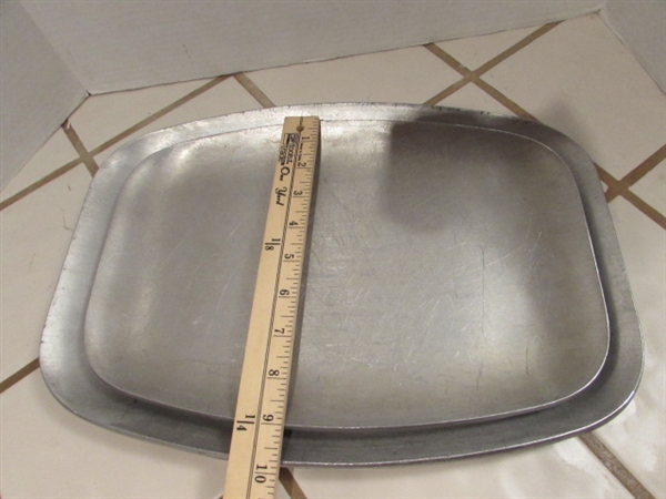 PORTUGESE STONEWARE CASSEROLE & PAIR OF ALUMINUM PLATTERS