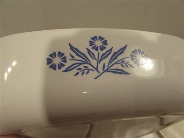 CORNING WARE BLUE CORNFLOWER CASSEROLES & CORELLE COVERED CASSEROLE