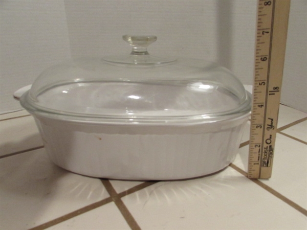 CORNING WARE BLUE CORNFLOWER CASSEROLES & CORELLE COVERED CASSEROLE