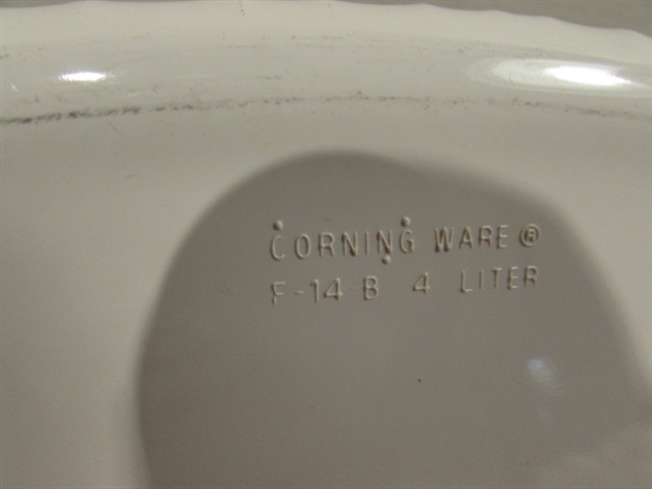 CORNING WARE BLUE CORNFLOWER CASSEROLES & CORELLE COVERED CASSEROLE