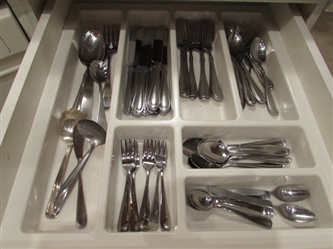 FLATWARE - STAINLESS SILVERWARE