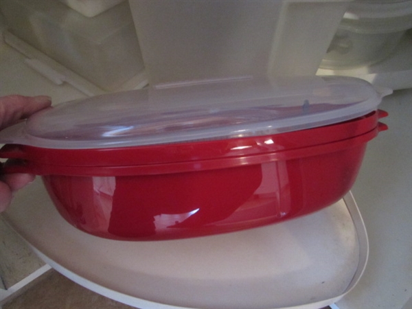 TUPPERWARE & RUBBERMAID STORAGE & MELAMINE MIXING BOWLS