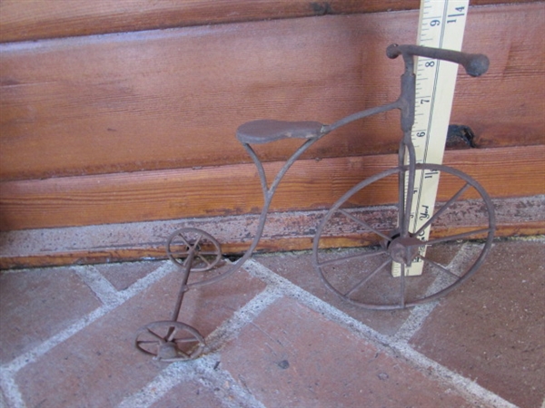 METAL PLANT STANDS & TRICYCLE DECOR