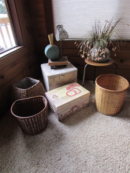 BASKETS, BOX, STOOLS, LAMP & DECOR