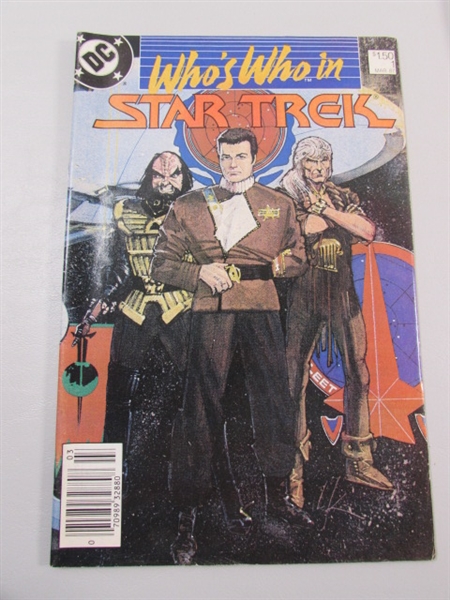 VINTAGE STAR TREK COMIC BOOKS