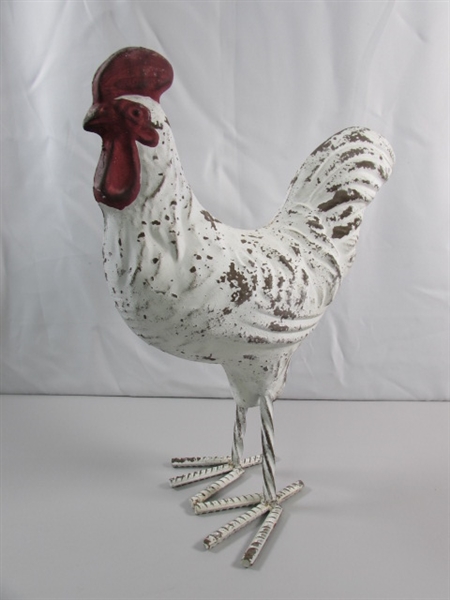 METAL ROOSTER STATUE - GARDEN ART