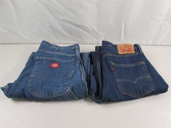 MEN'S DICKIES & LEVIS JEANS SIZE 32X32