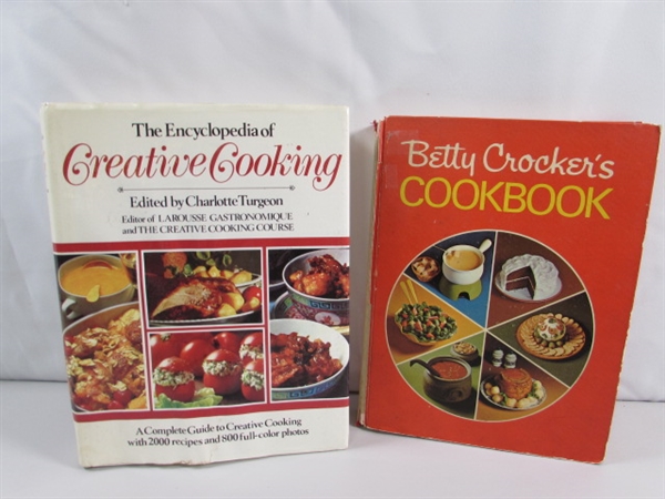 COOKBOOKS