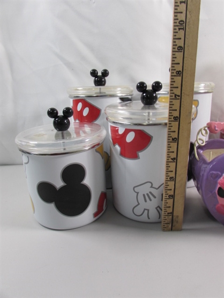 METAL MICKEY MOUSE CANISTERS & MICKEY/MINNIE TINS & MORE