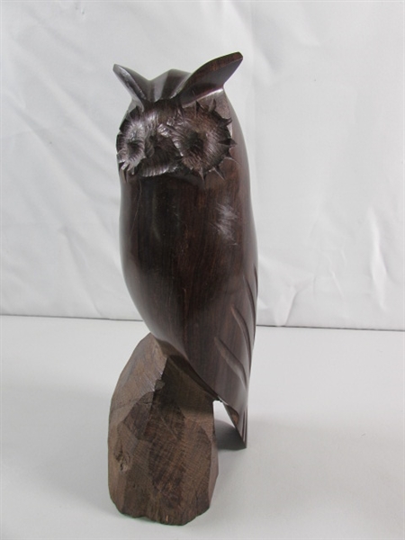 CARVED IRONWOOD OWL STATUE