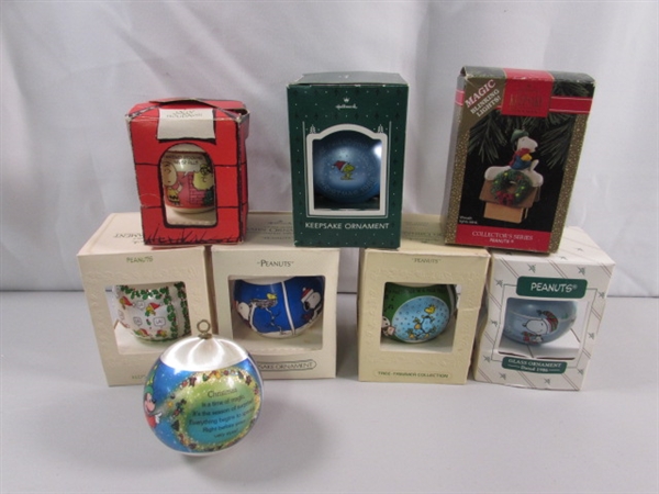 COLLECTION OF 1980'S PEANUTS CHRISTMAS ORNAMENTS