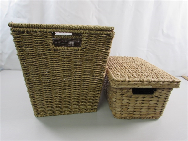 PAIR OF WIRE FRAMED WOVEN STORAGE BINS/BASKETS