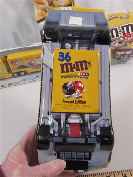 DIE CAST M&M RACING CARS/TRUCK & M&M SMOKIN' GRILL HOTWHEELS CAR & TIN