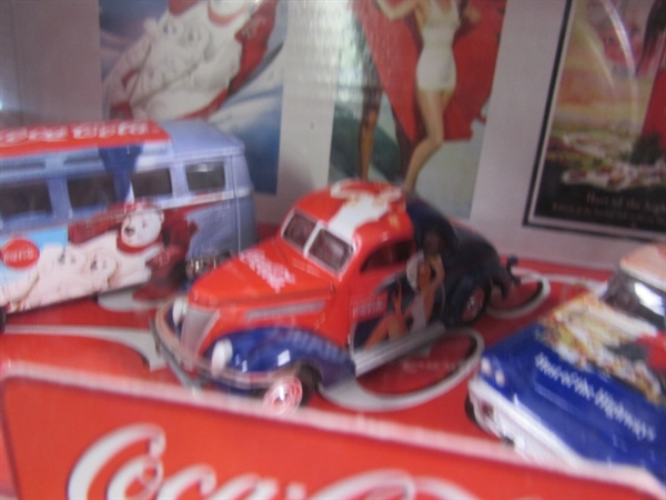 NEW 1:64 SCALE COCA COLA POSTER DIECAST CAR SET