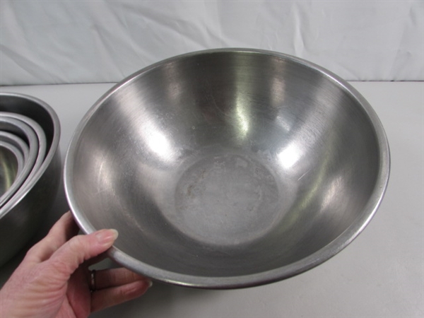 GRADUATED STAINLESS STEEL EKCO MIXING BOWLS 1.5-8 QUART PLUS OTHERS