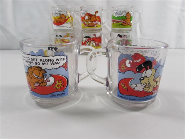 8 - VINTAGE 1978/80 GARFIELD MUGS