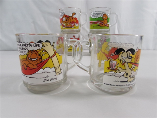 8 - VINTAGE 1978/80 GARFIELD MUGS